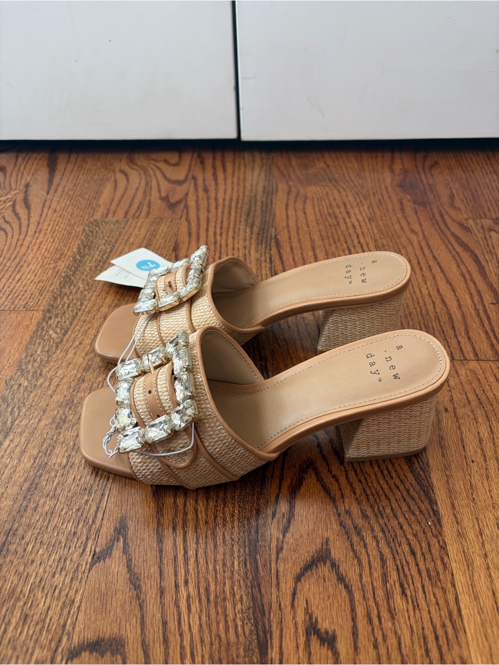 a new day Kathleen Tan Jeweled Block Heel Slide Sandals Size 7.5 New with Tags - Picture 3 of 6